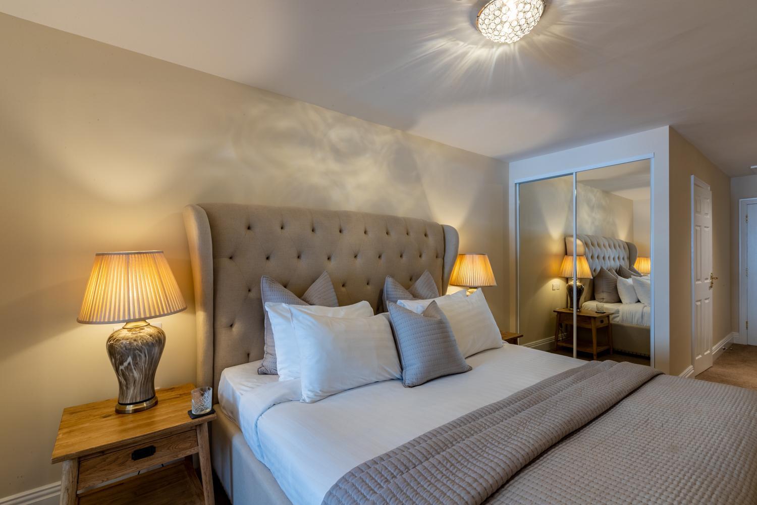 Lakes Hotel & Spa Bowness-on-Windermere Bilik gambar A bedroom at the hotel