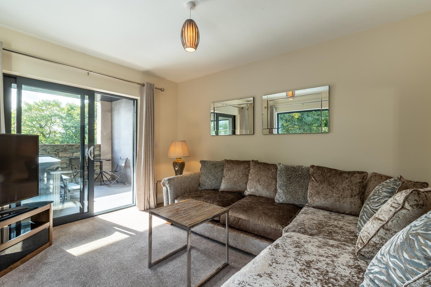 Lakes Hotel & Spa Bowness-on-Windermere Bilik gambar Living room